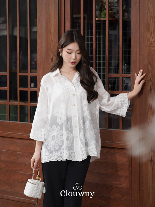 Sherly Embroidery Shirt - White