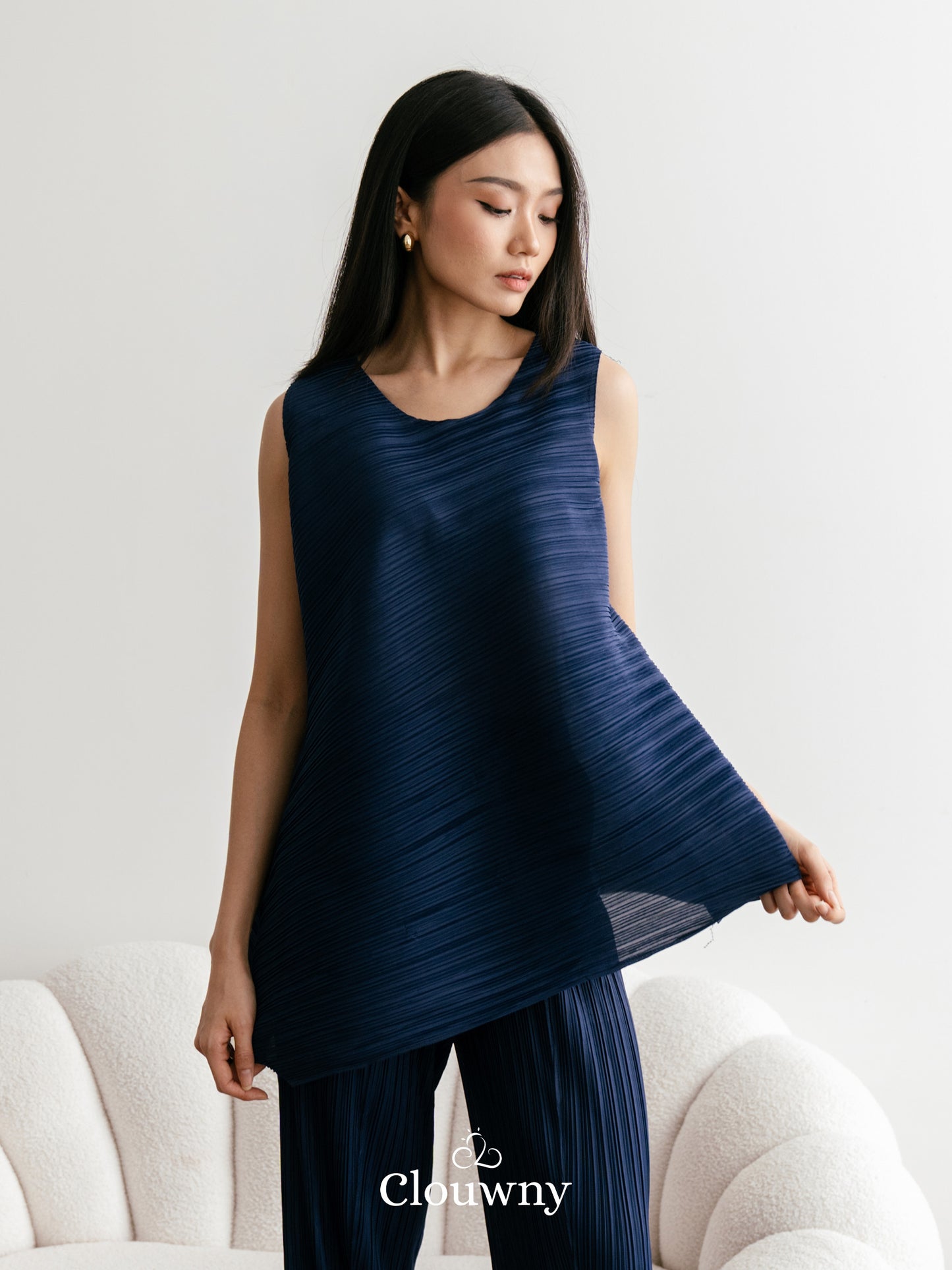 Olza Pleats Top - Navy