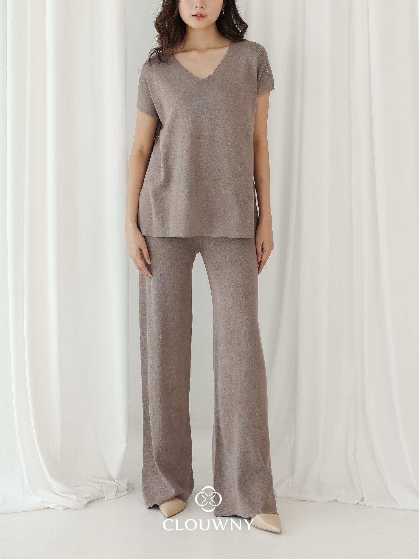 Kala Vneck Knit Set - Beige