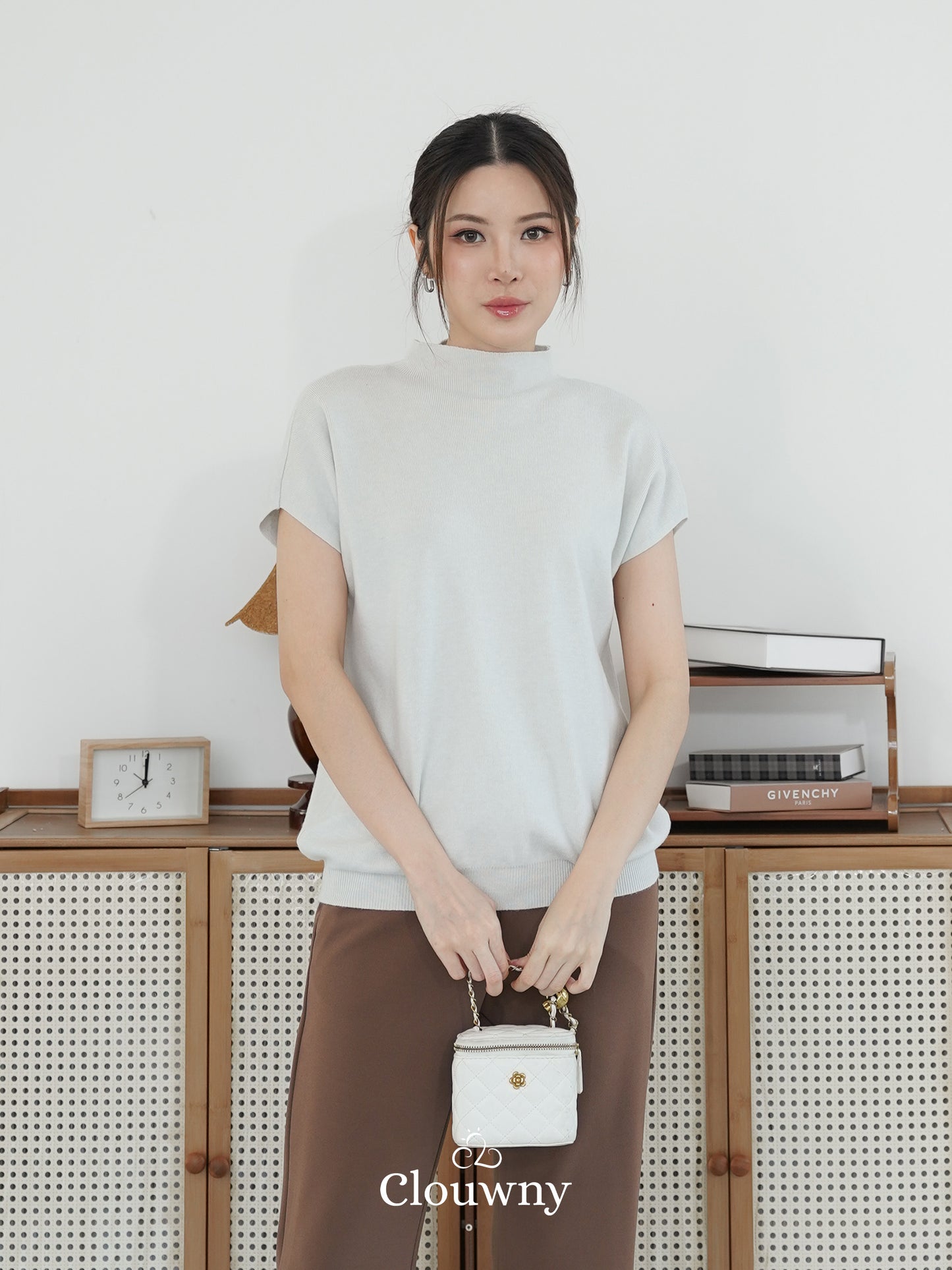 Semi Turtle Top - Light Grey