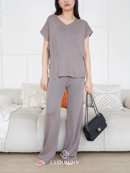 Kala Vneck Knit Set - Beige