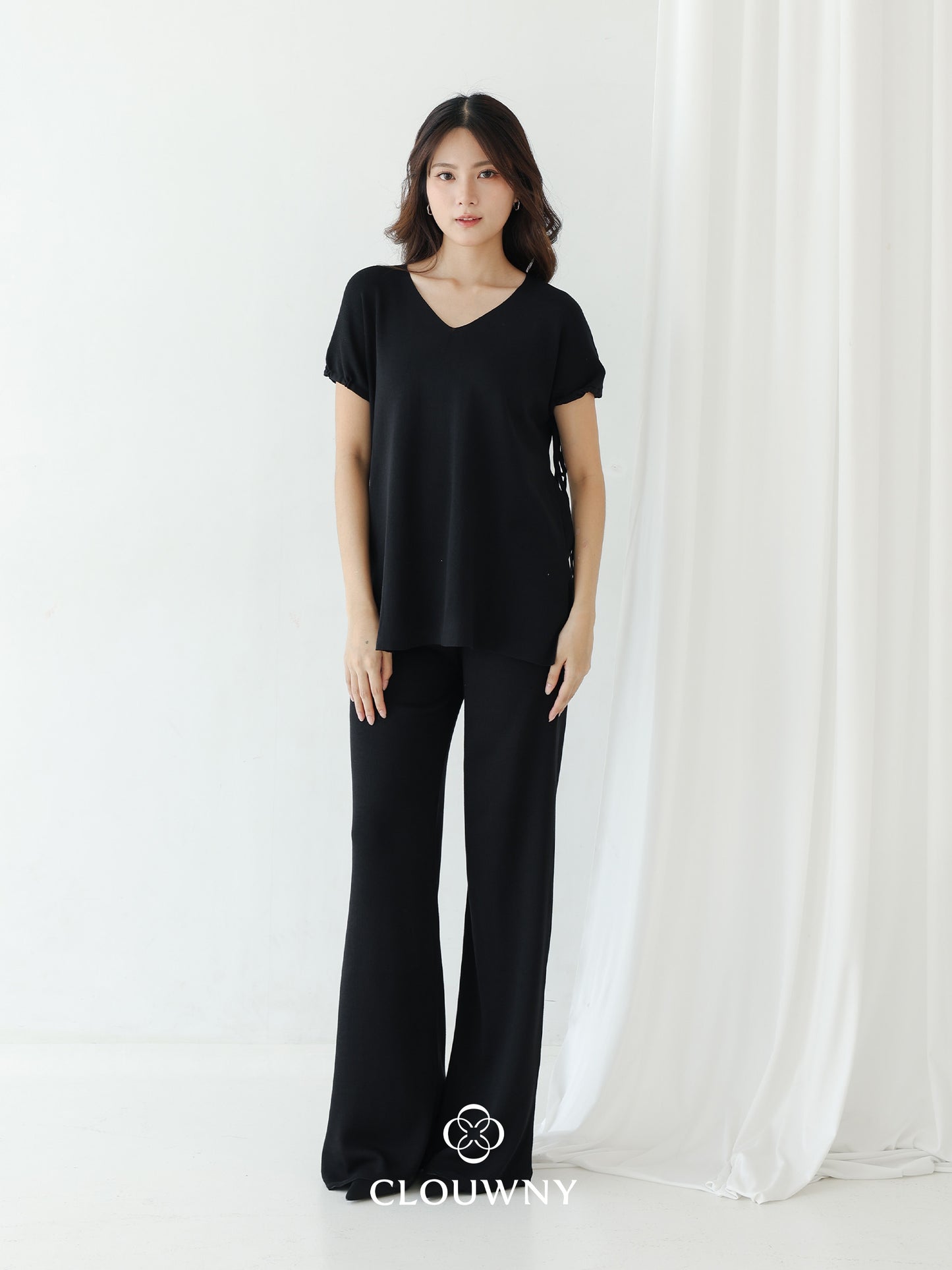 Kala Vneck Knit Set - Black