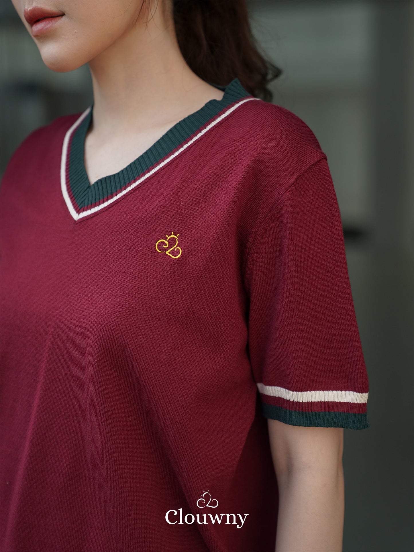 Mesi Vneck Knit Top - Maroon