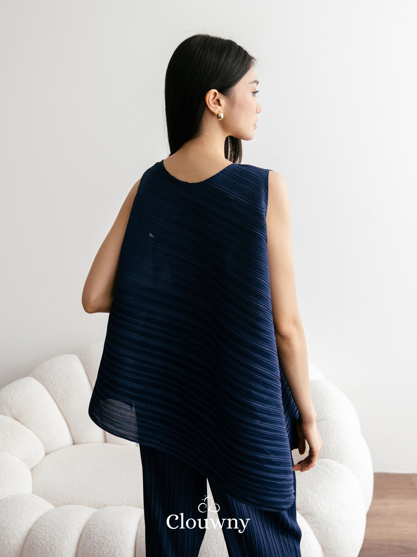 Olza Pleats Top - Navy