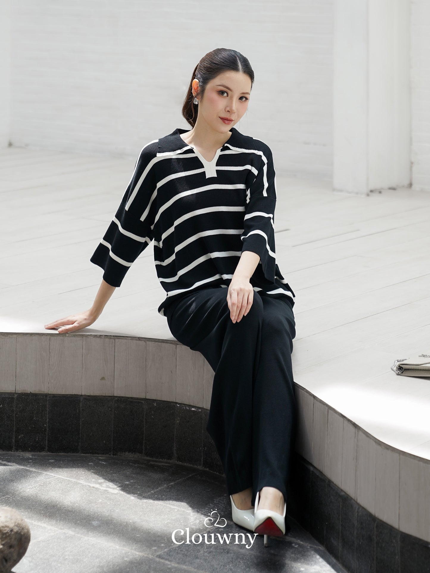 Set Garis Natasya - Hitam