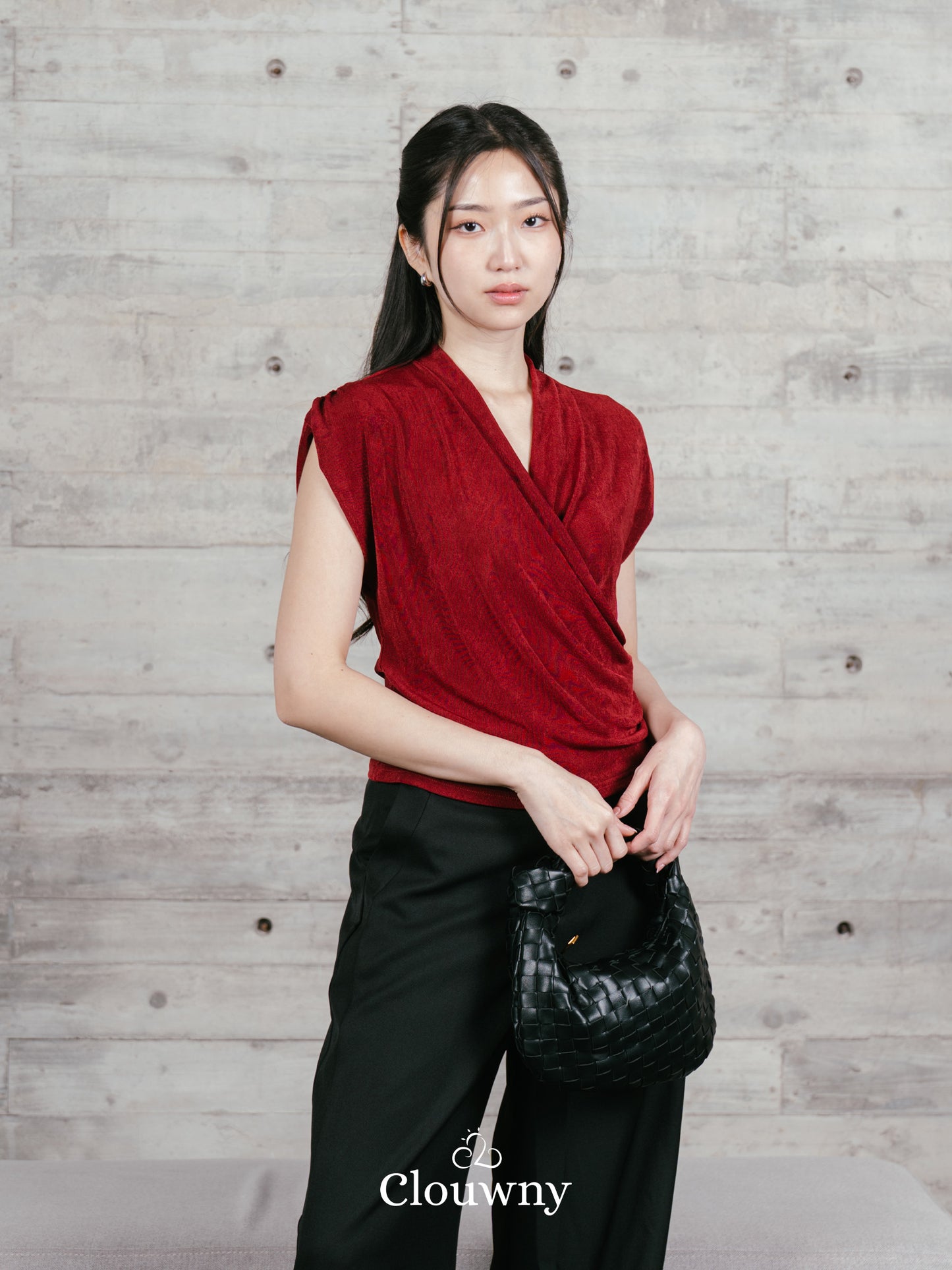 Gemi Vneck Knit Top - Maroon