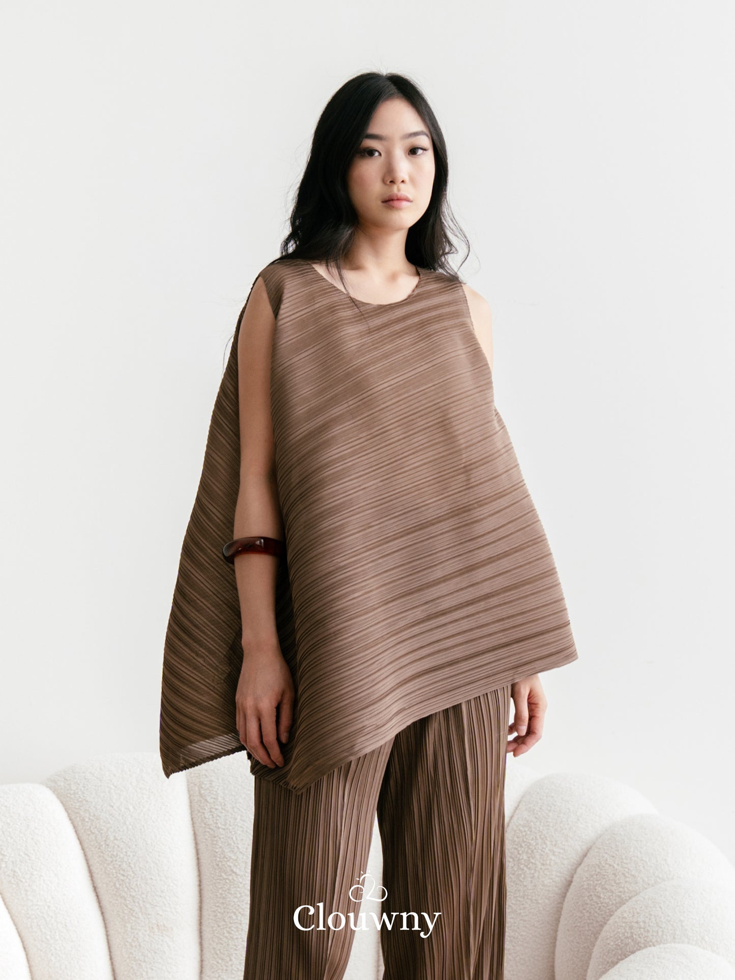 Olza Pleats Top - Dark Beige