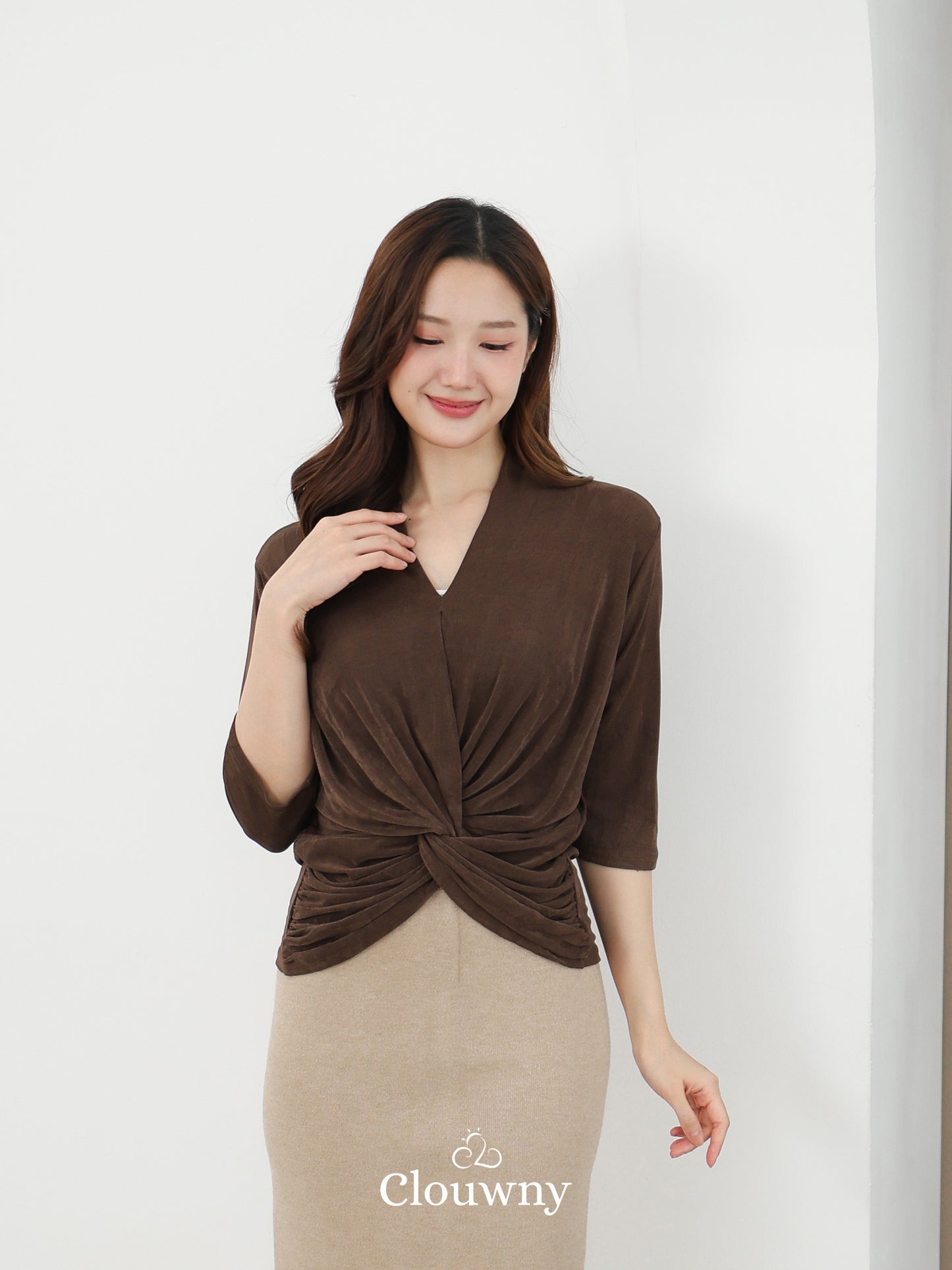 Alfreda Vneck Knit Top - Coffee