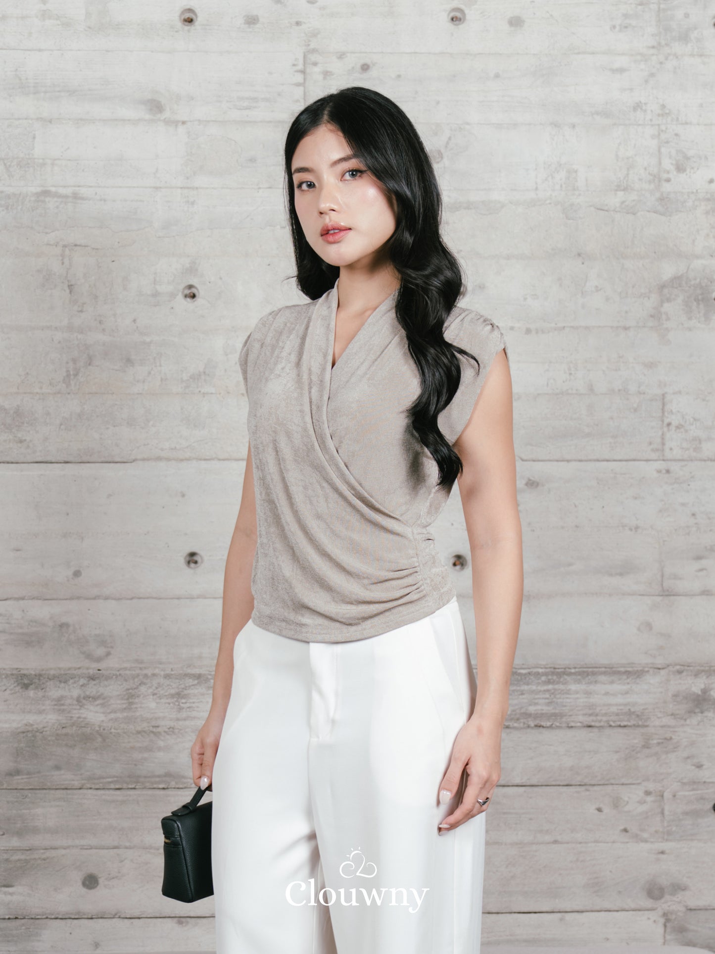 Gemi Vneck Knit Top - Oat