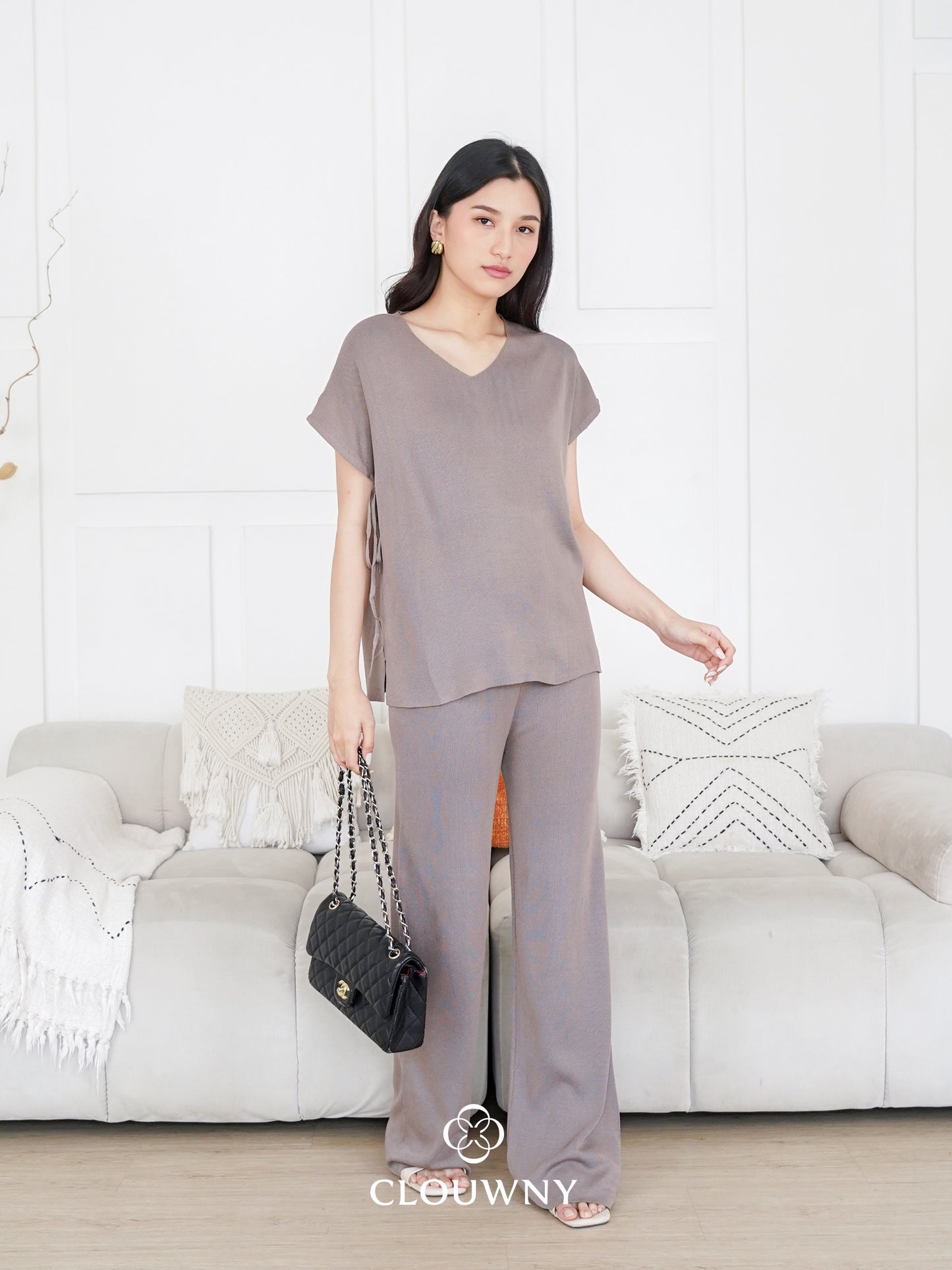 Kala Vneck Knit Set - Beige