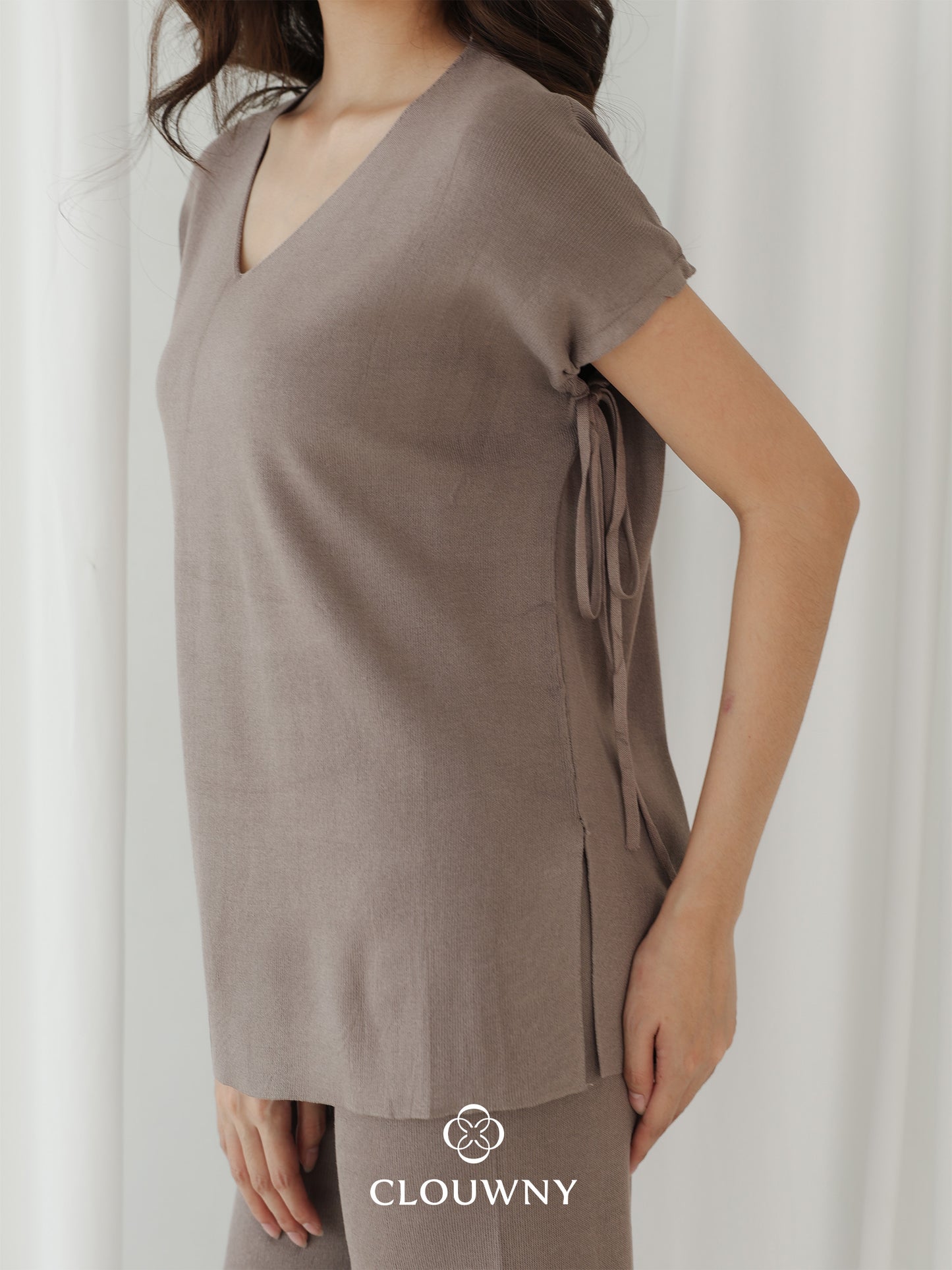 Kala Vneck Knit Set - Beige