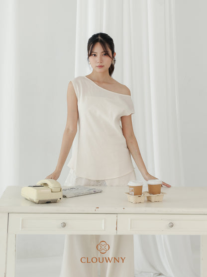 Domia Shoulder Top - Broken White
