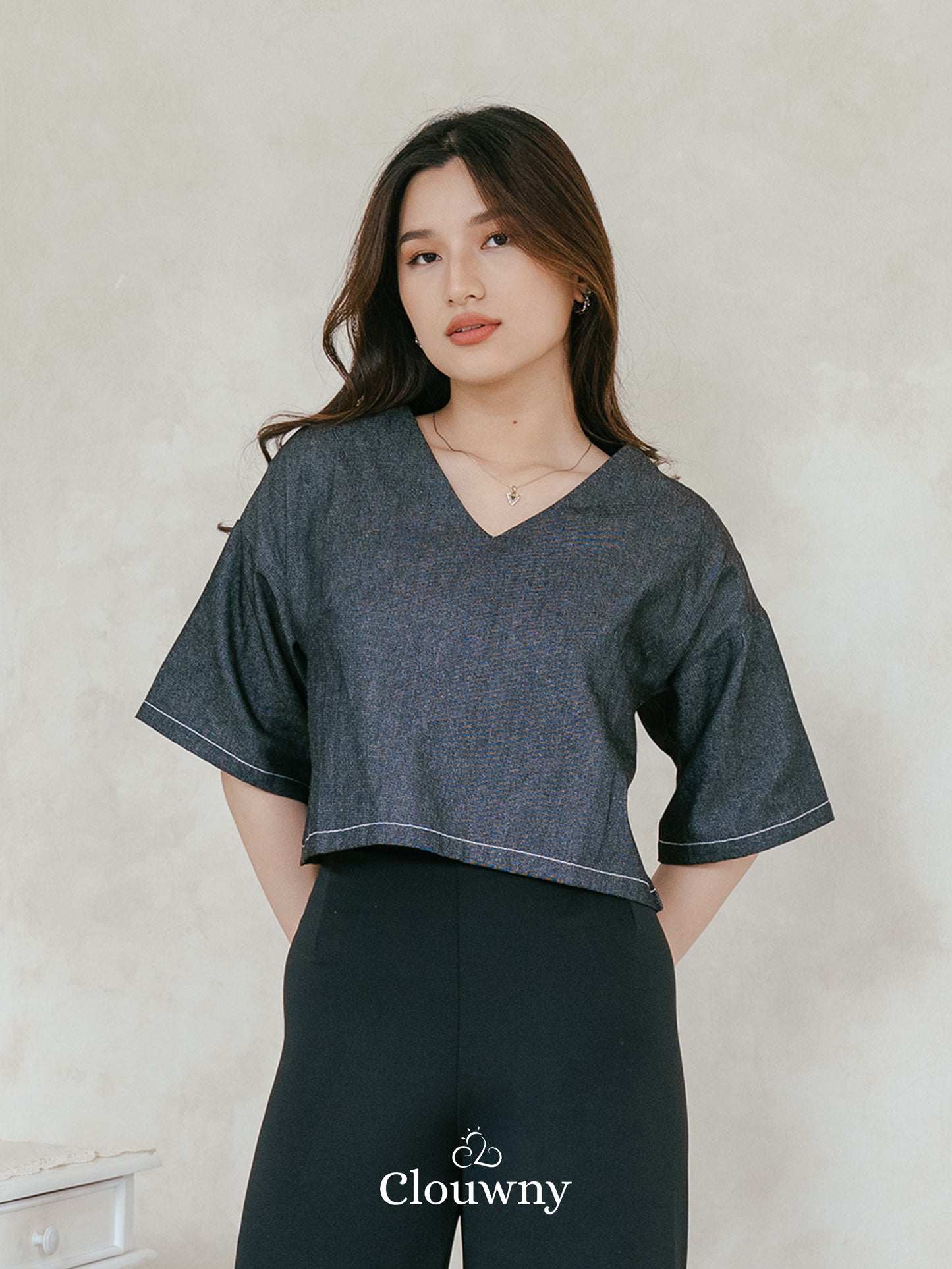 Hansen Vneck Blouse - Grey