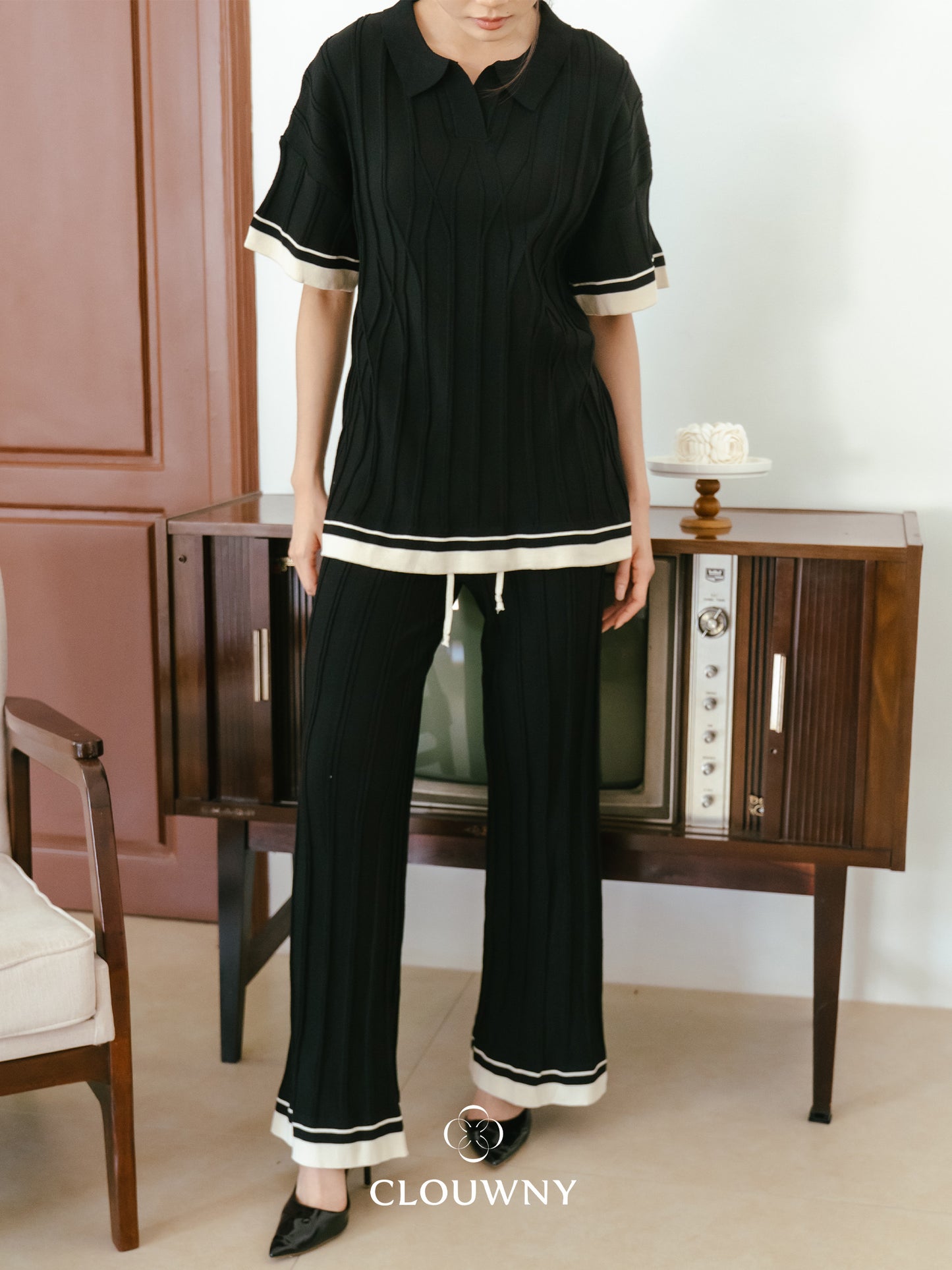 Aureli Collar Knit Set - Black