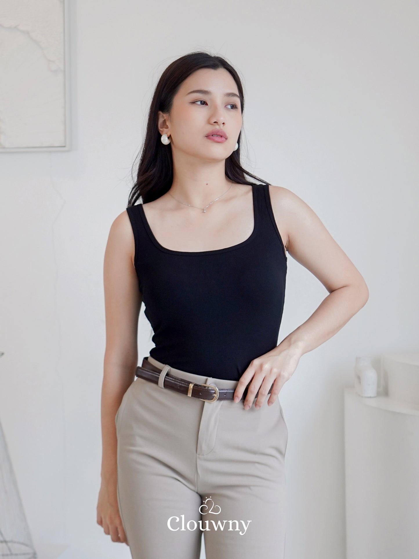 Essential Tanktop Bra Wide Strap - Black