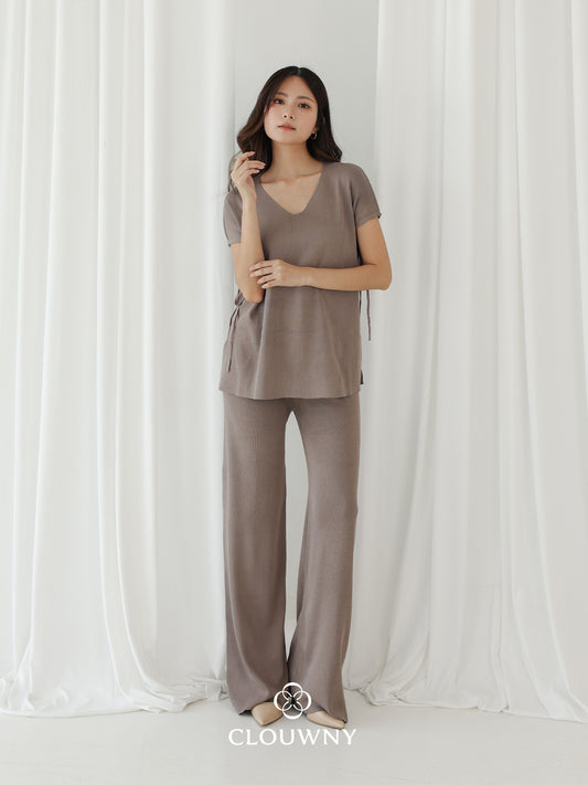 Kala Vneck Knit Set - Beige