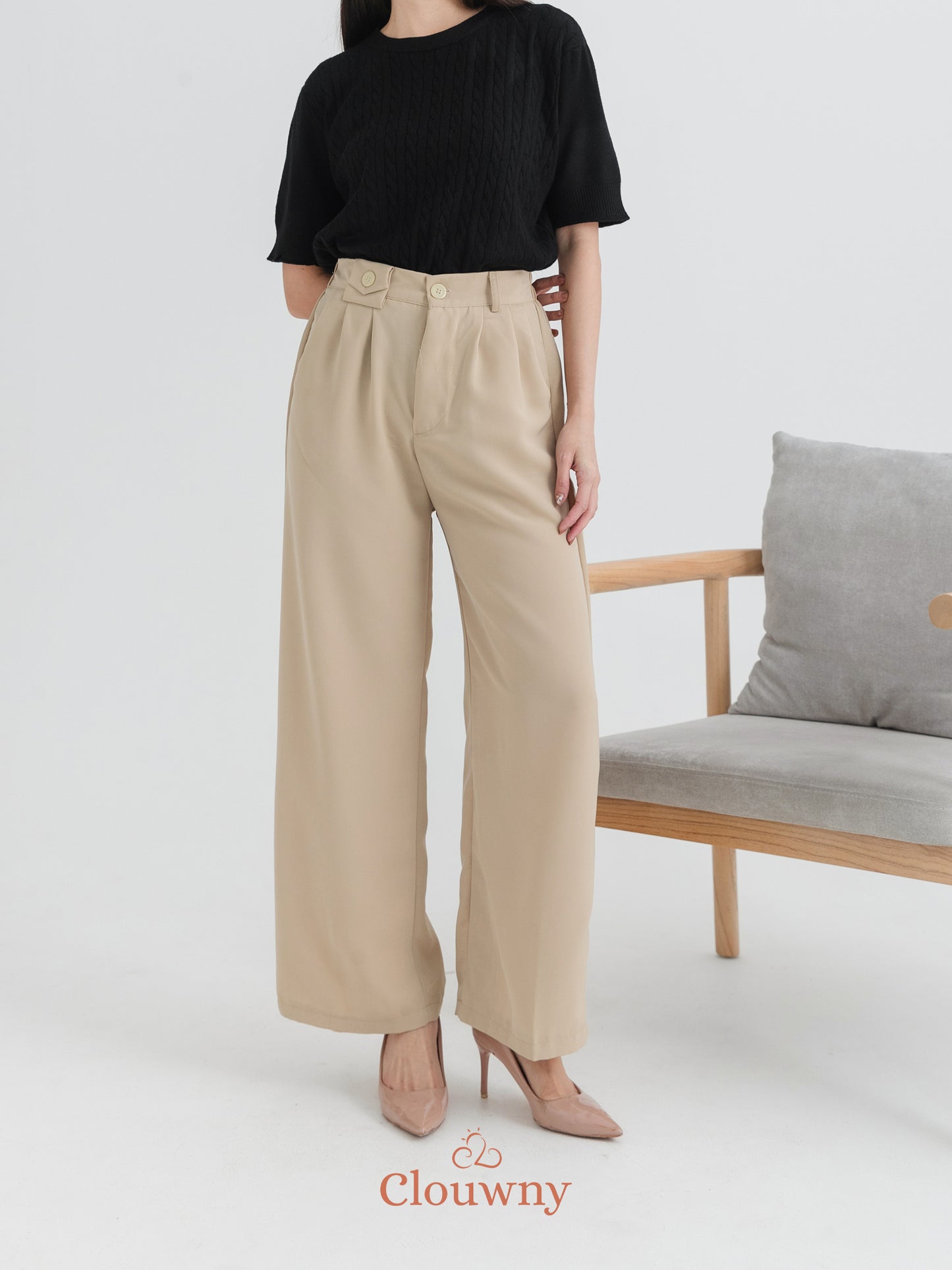 Karea Mini Pocket Pants - Nude