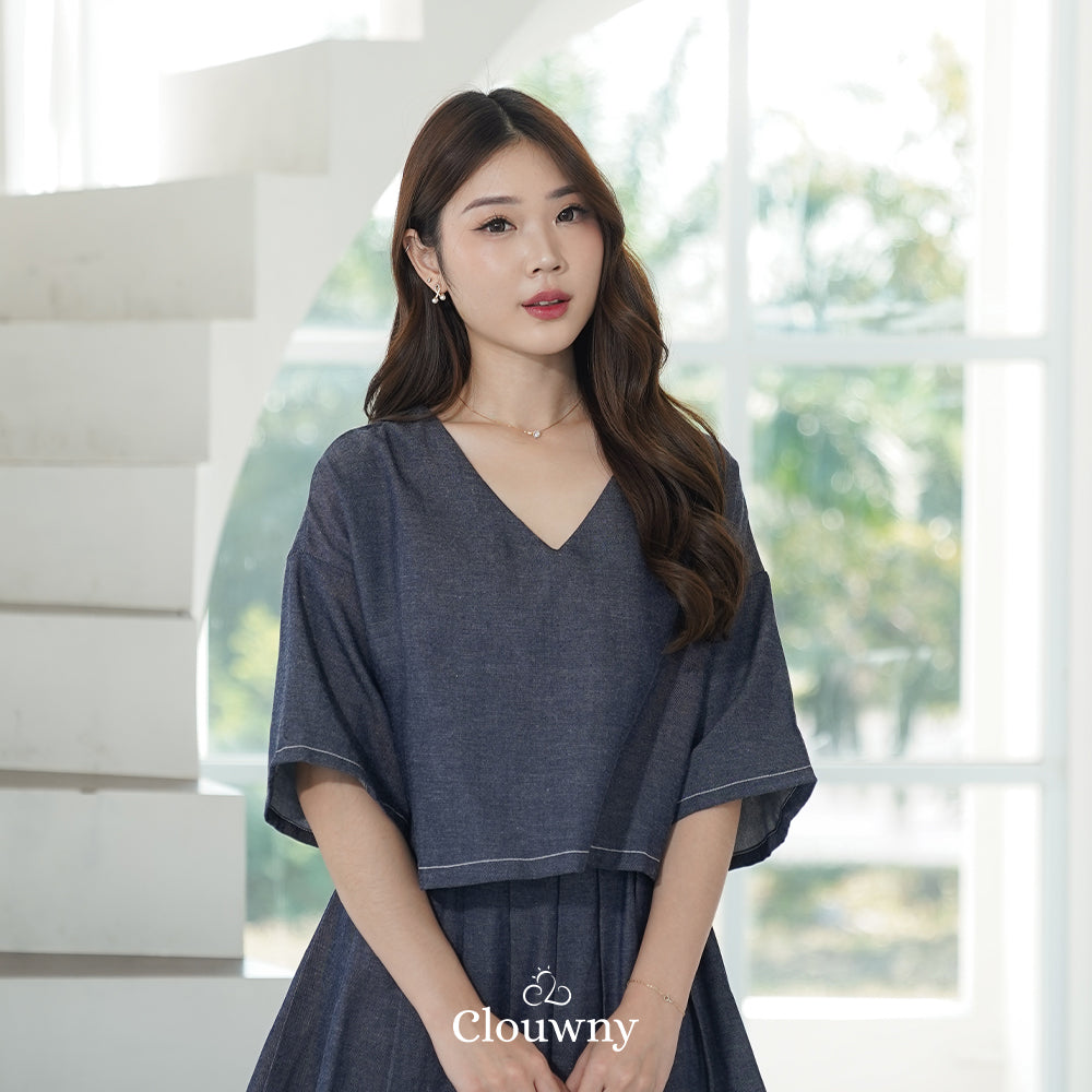 Hansen Vneck Blouse - Navy