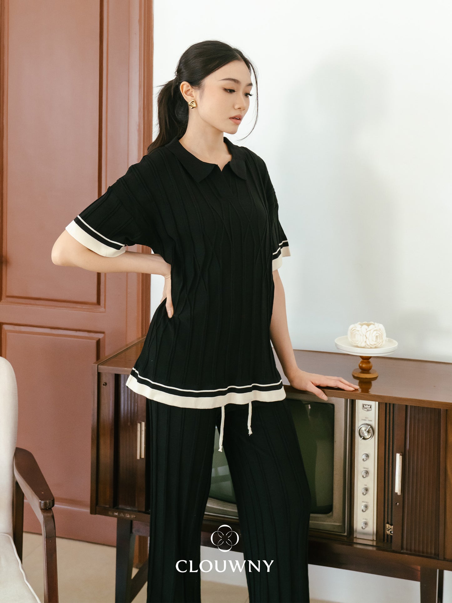Aureli Collar Knit Set - Black