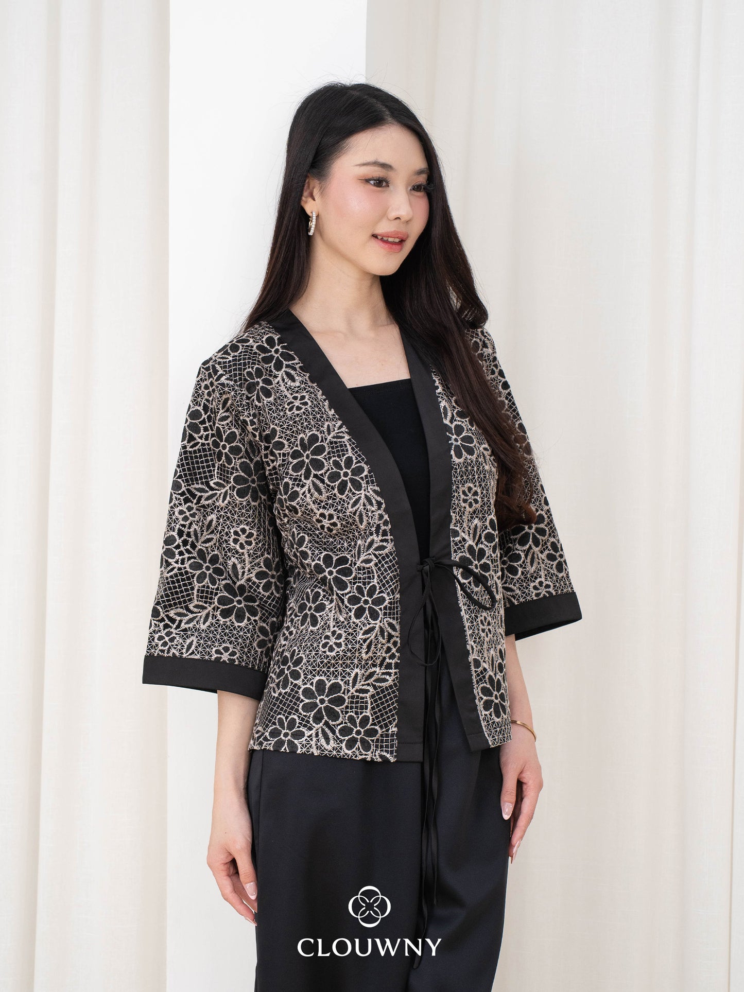 Citra Flower Lace Kimono - Black