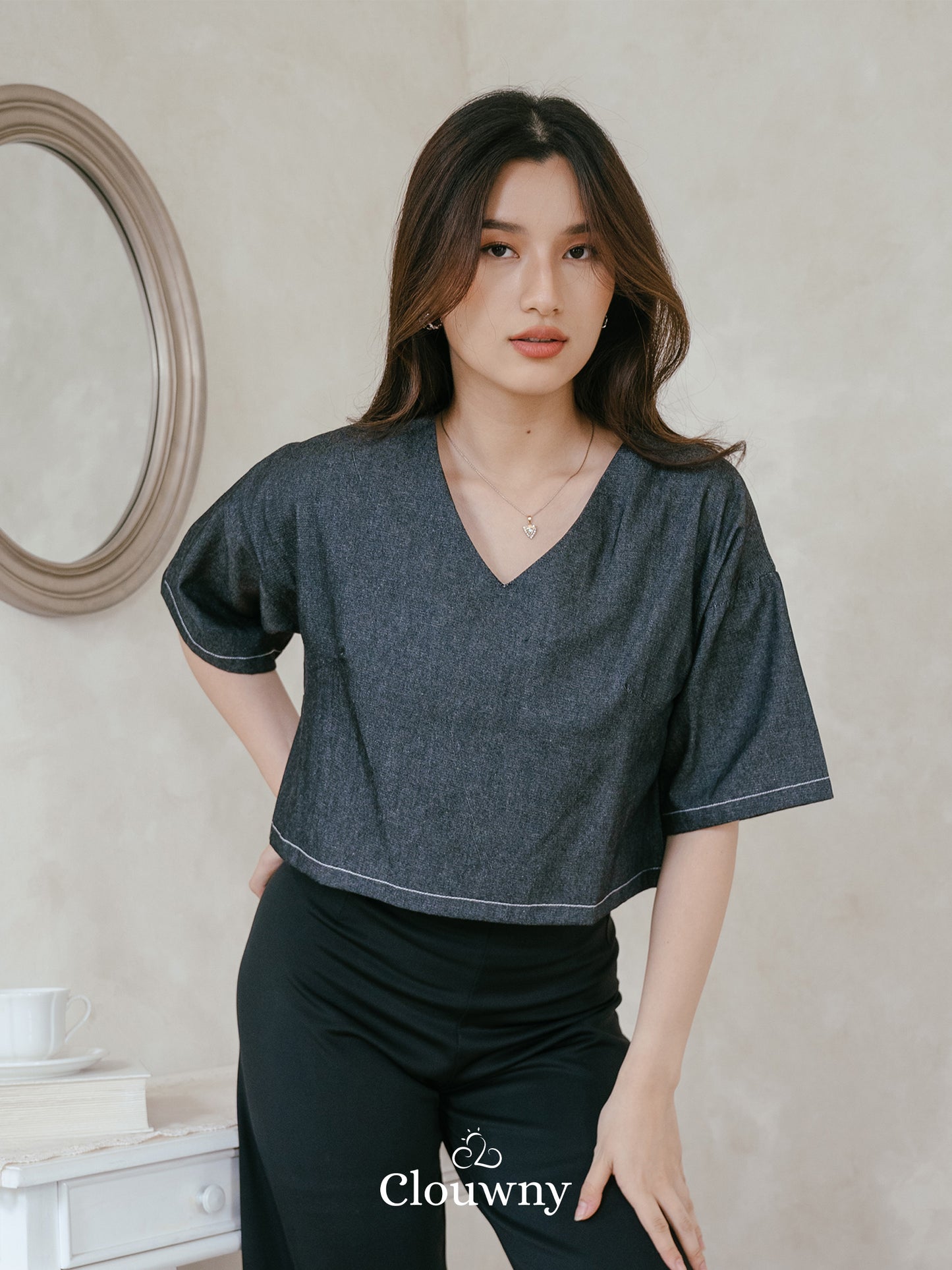 Hansen Vneck Blouse - Grey