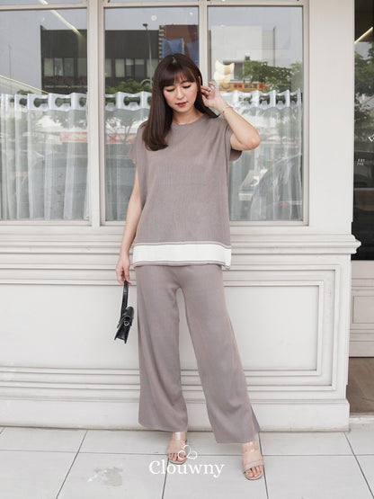 Mile Knit Set - Beige