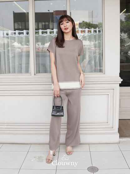 Mile Knit Set - Beige