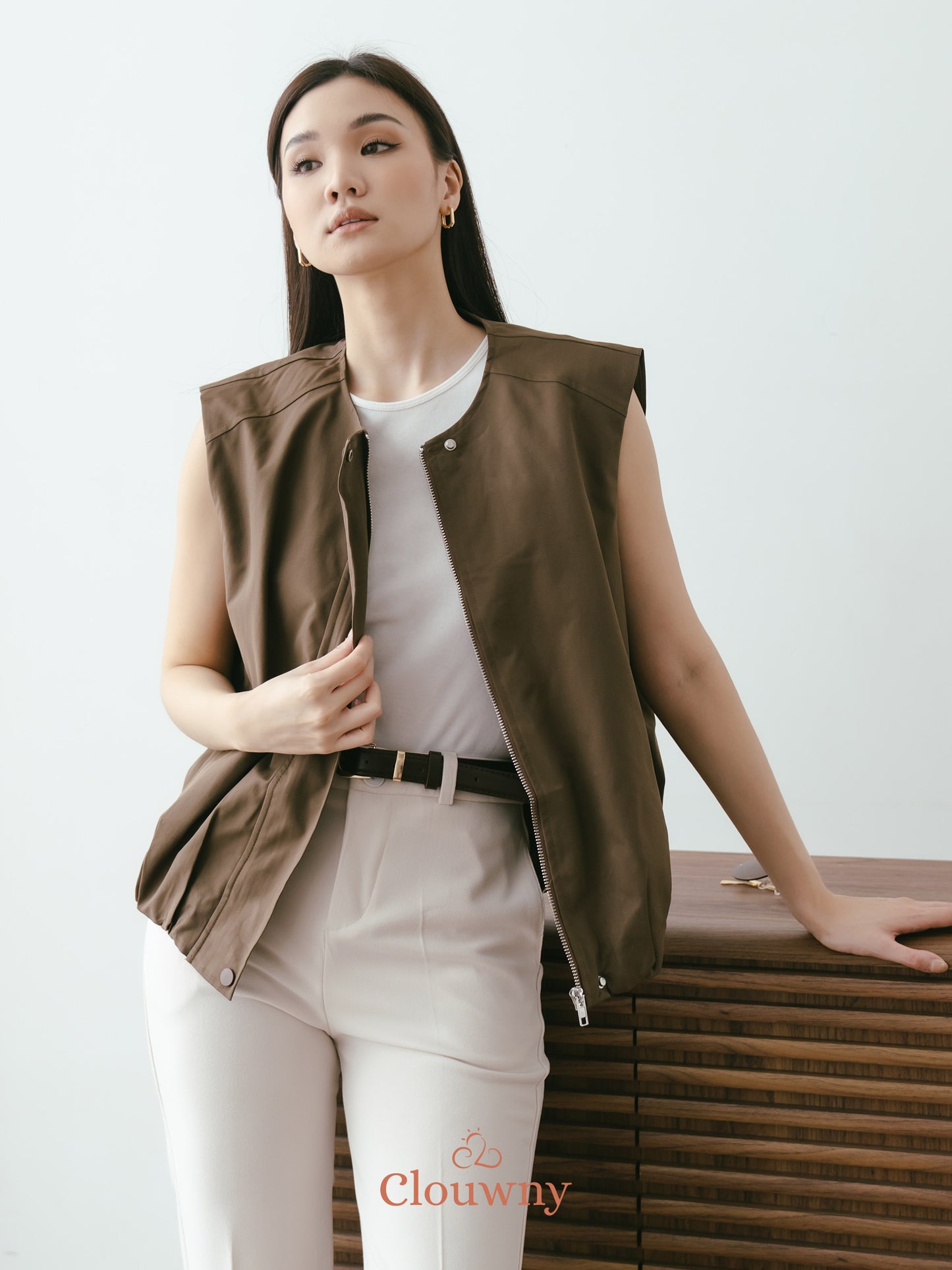 Sander Button Vest - Coffee