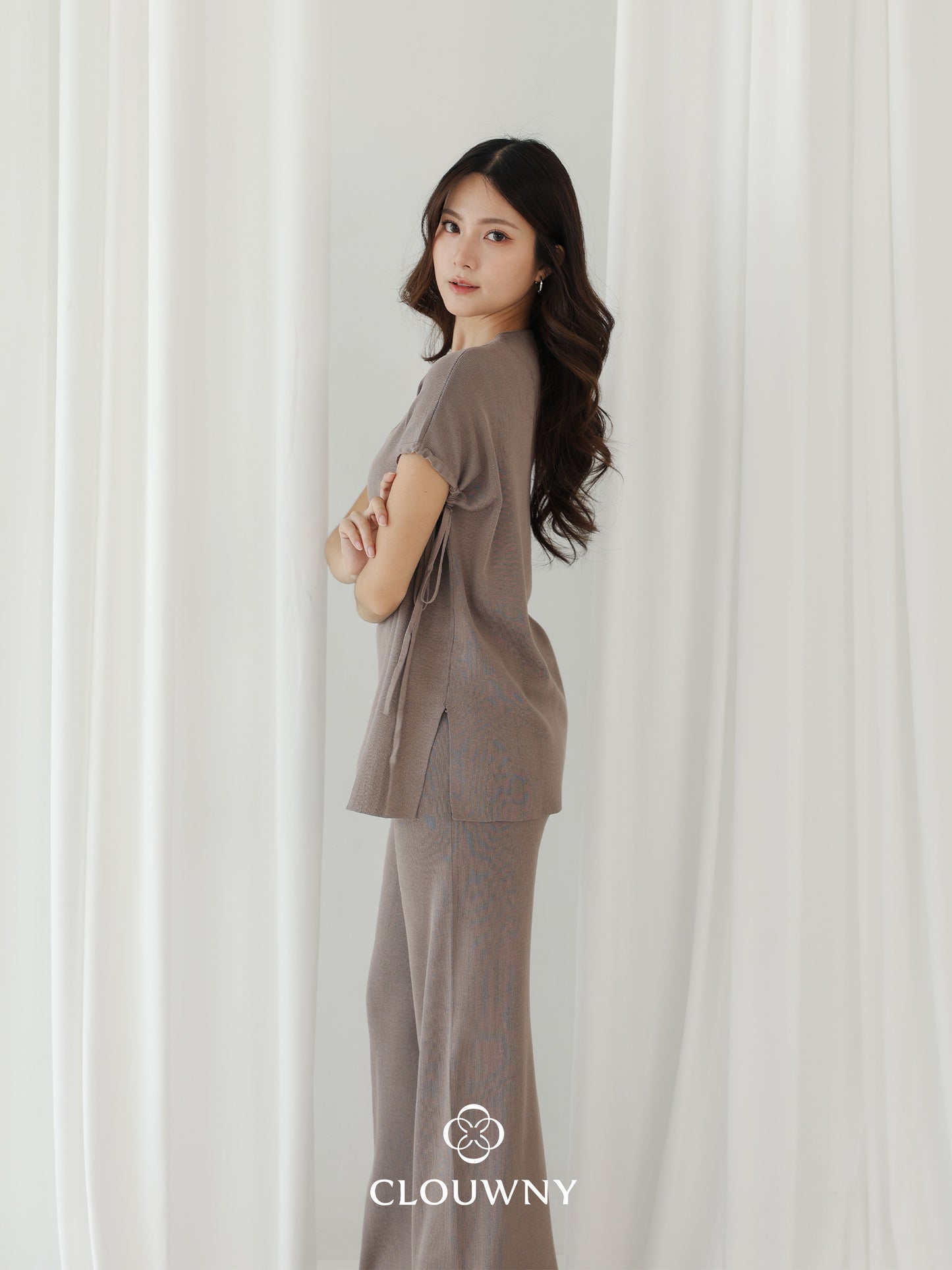 Kala Vneck Knit Set - Beige