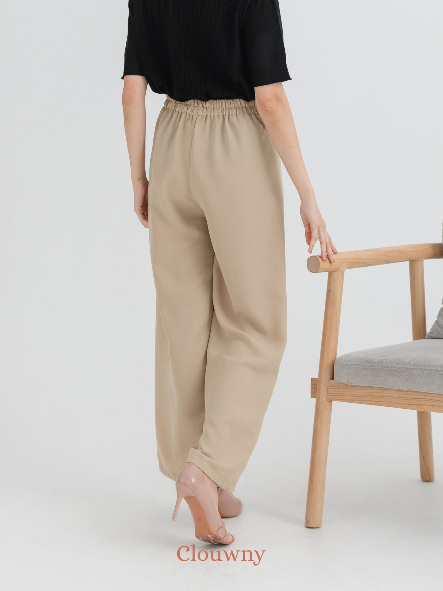 Karea Mini Pocket Pants - Nude