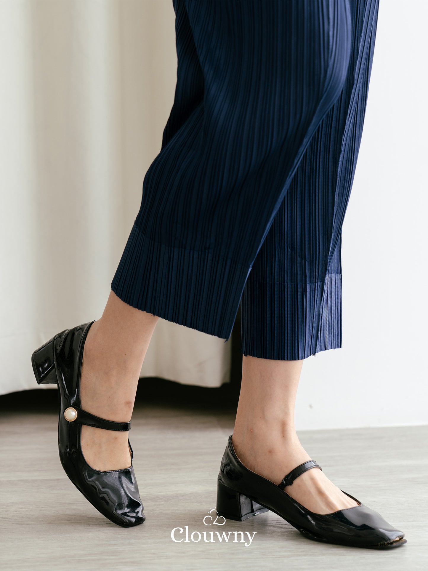 June Basic Pleats Pants - Navy