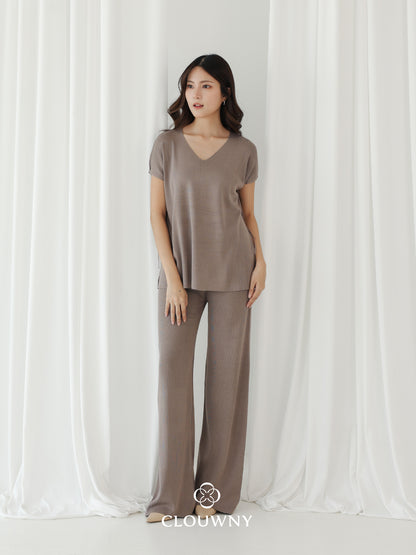 Kala Vneck Knit Set - Beige