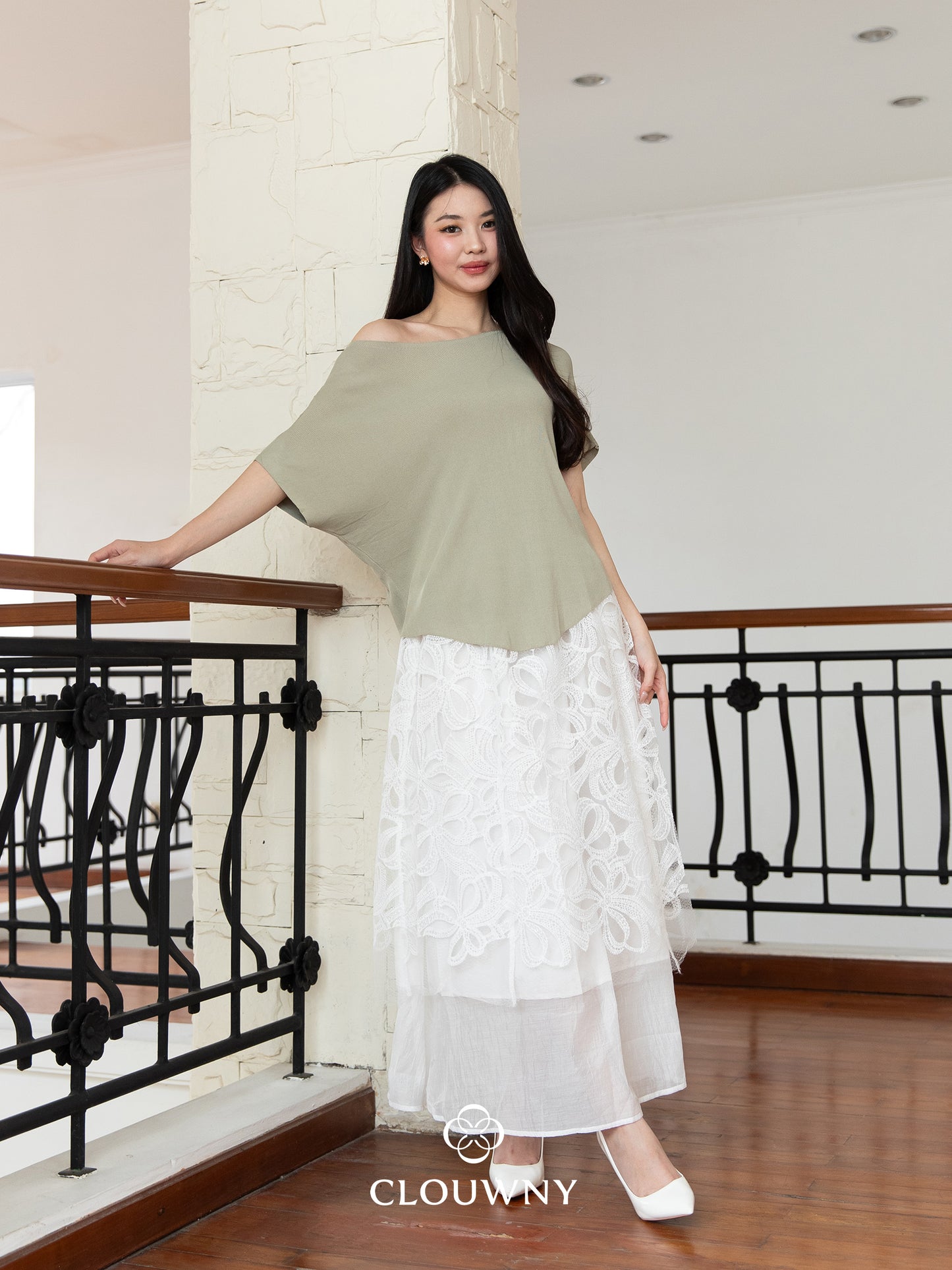 Vera Lace Skirt - White