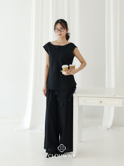 Domia Shoulder Top - Black