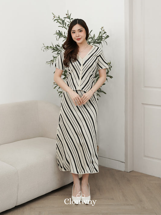 Espana Vneck Knit Set - Cream