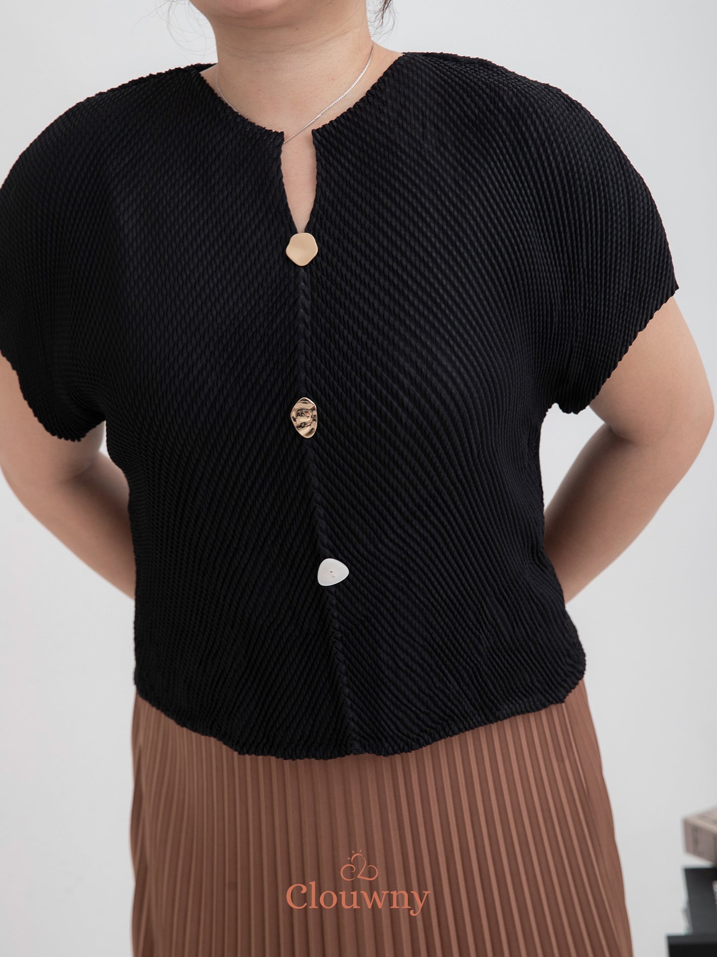 Spire Pleats Blouse - Black