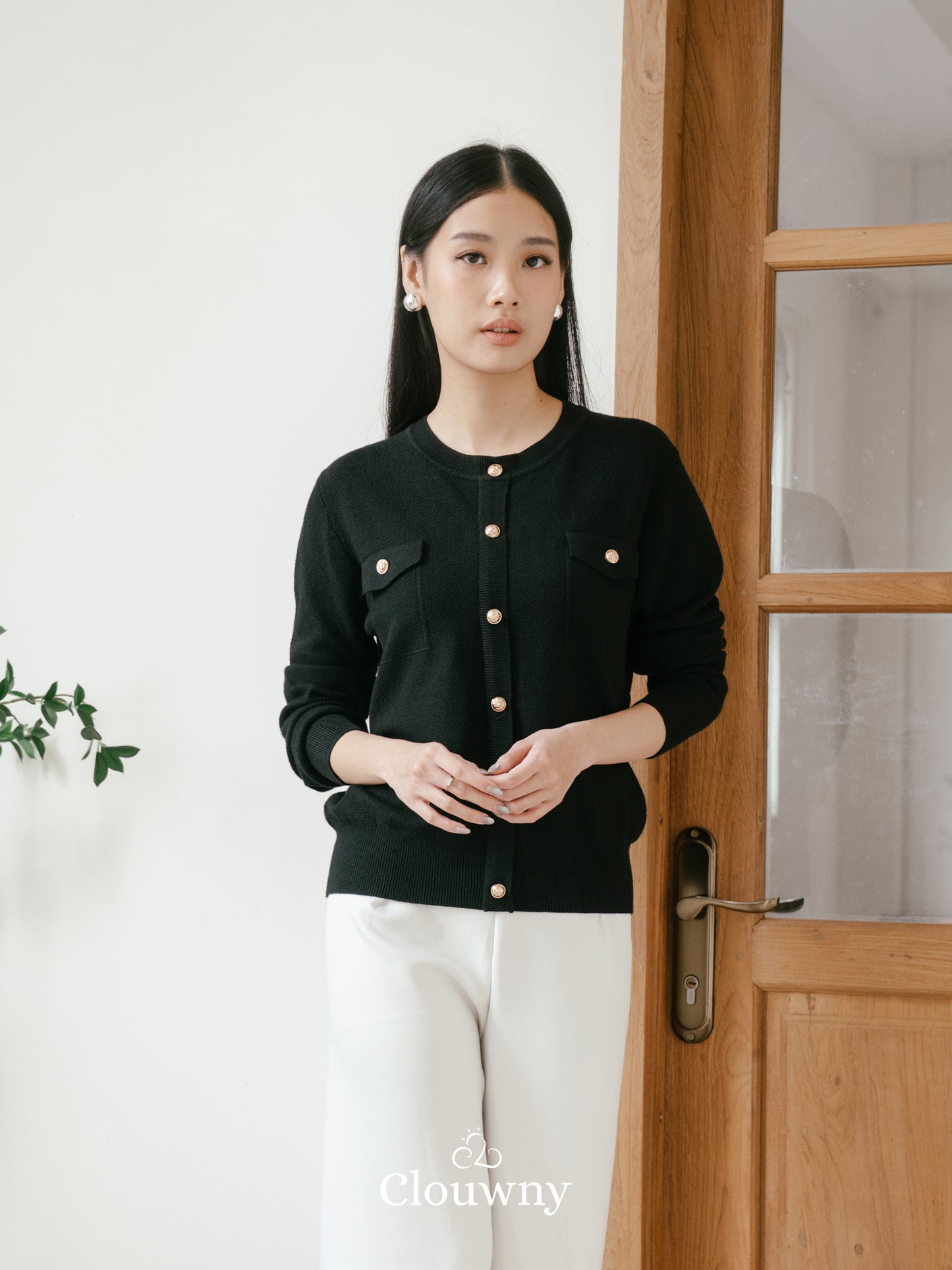 Pomp Button Top - Black