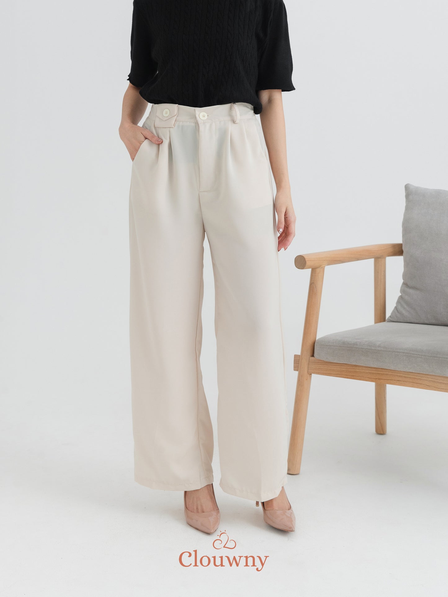 Karea Mini Pocket Pants - Cream