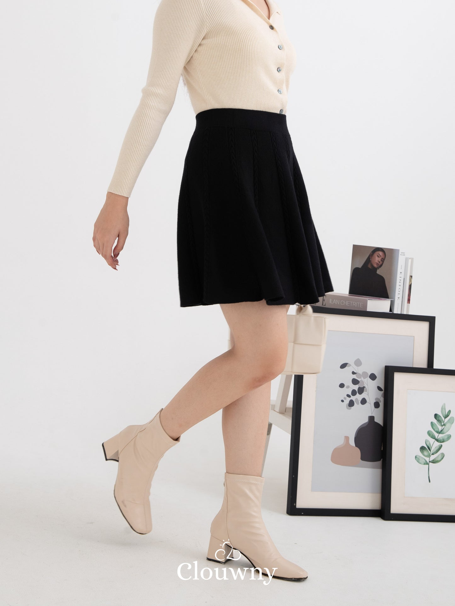 Moss Flare Skirt - Black