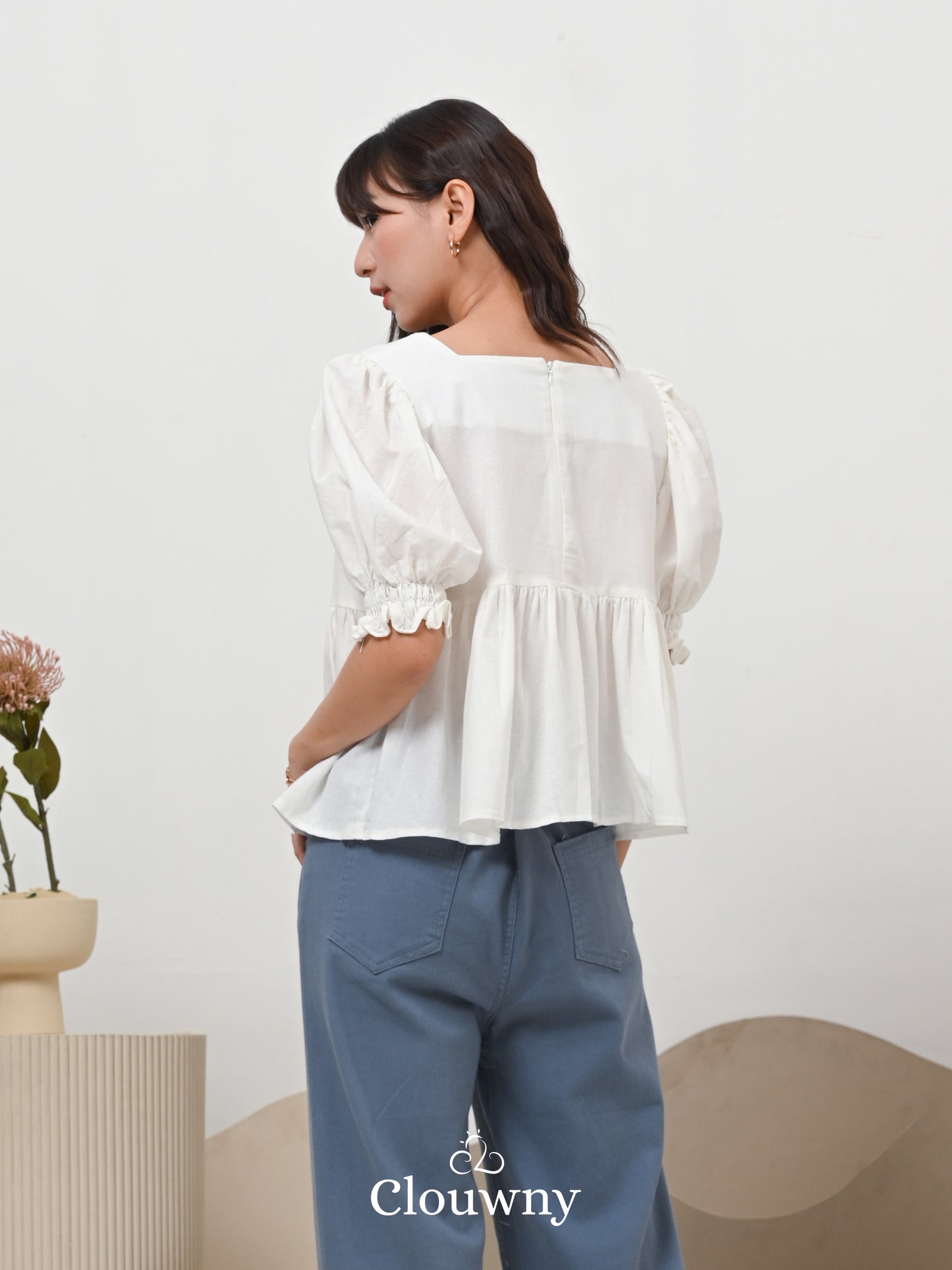 Una Square Blouse Top - White