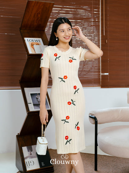 Rose Embroidery Dress - Cream